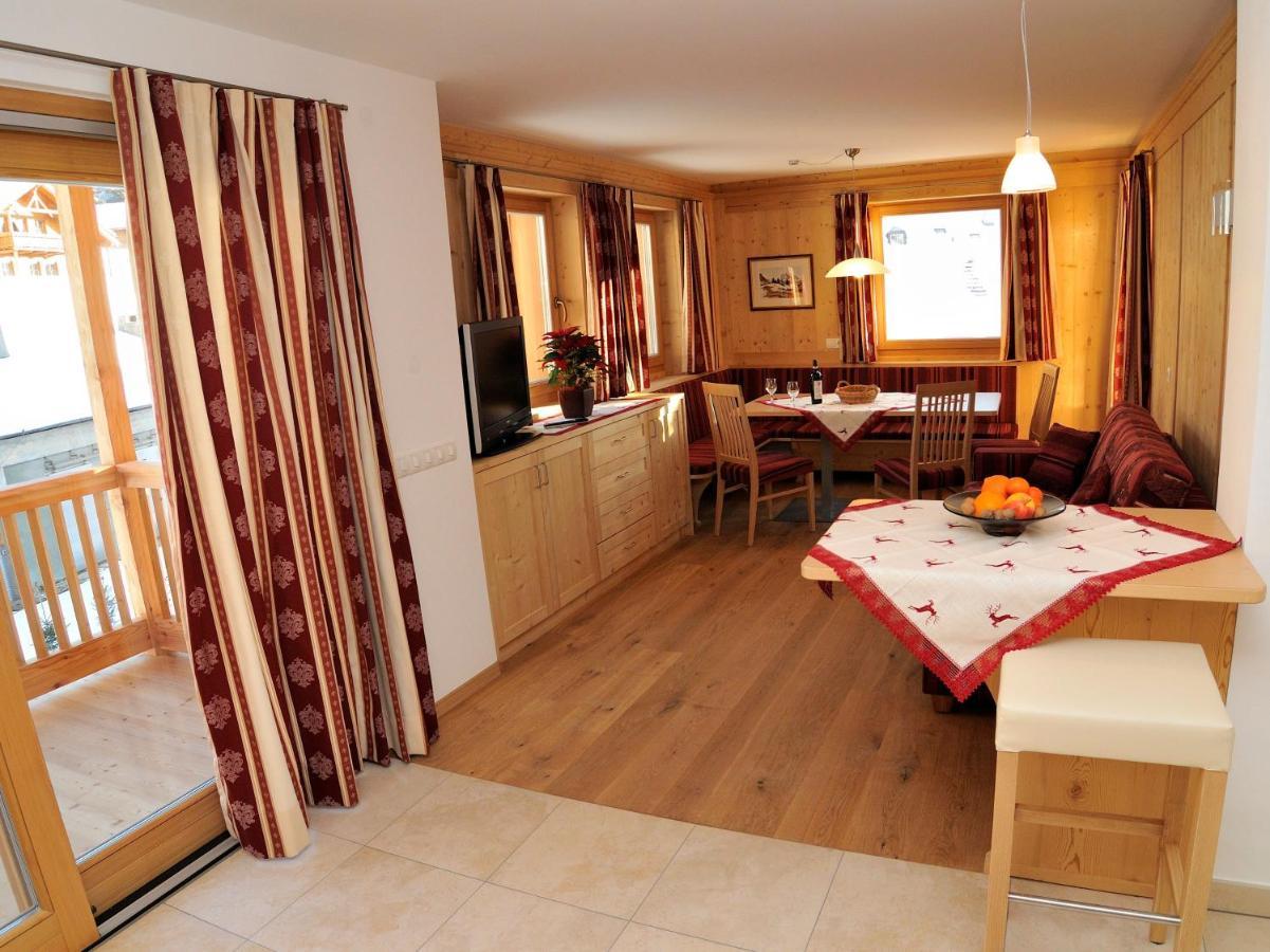 Chalet Regina Selva di Val Gardena Exterior photo